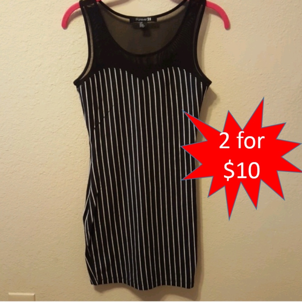 ⚘Pin striped short bodycon w/ mesh upper - sz sm